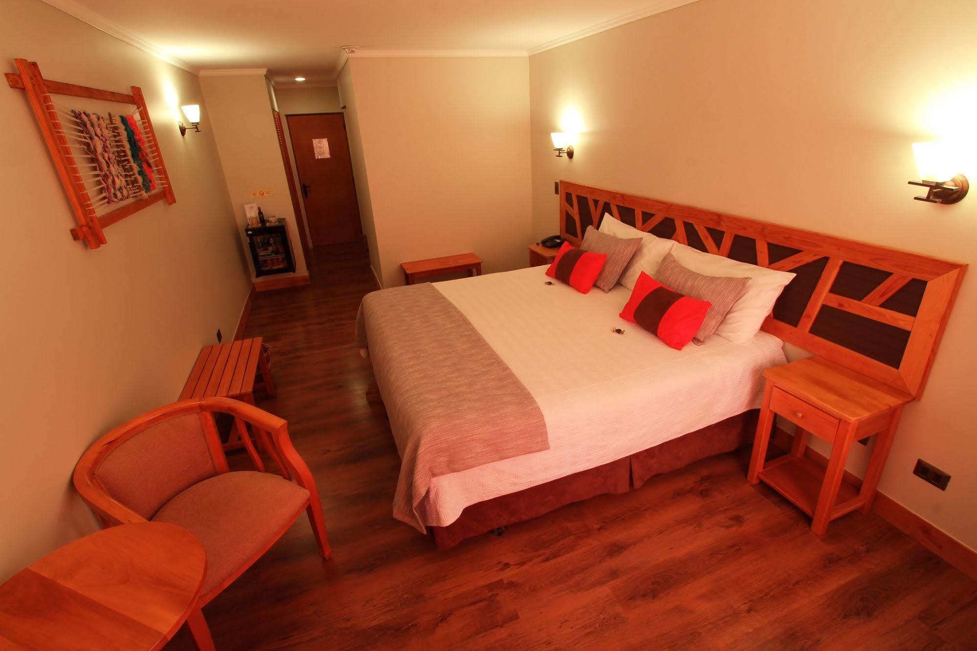 Hotel Lodge Las Cascadas Puerto Clocker Екстериор снимка